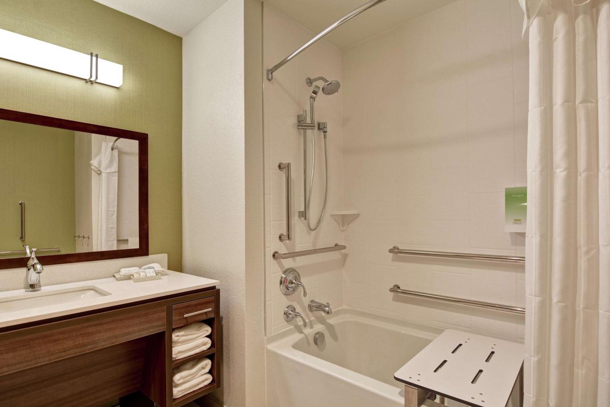 Home2 Suites By Hilton Rochester Mayo Clinic Area Экстерьер фото